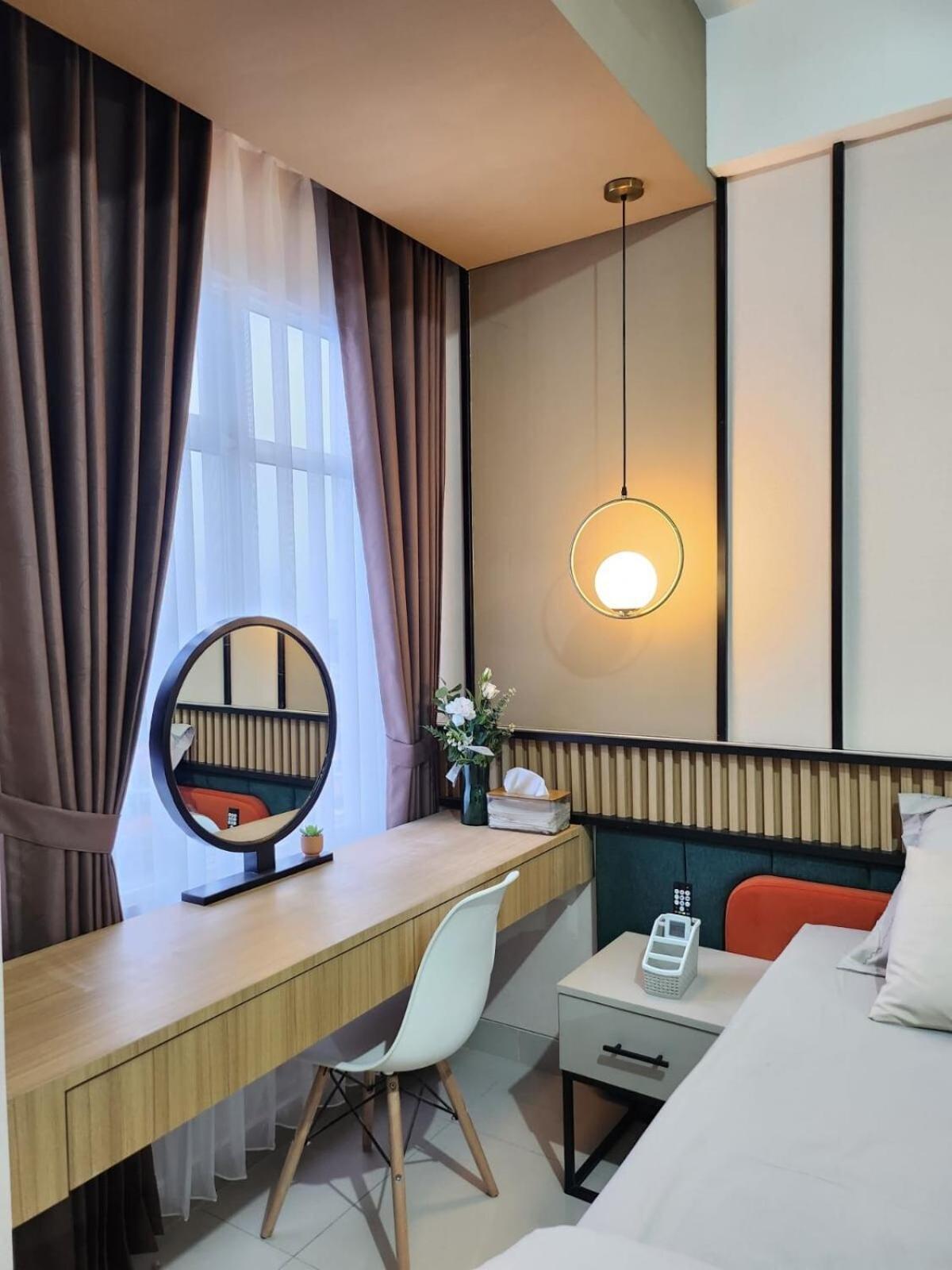 Spacious Comfortable Apartemen South Sorabaya Extérieur photo